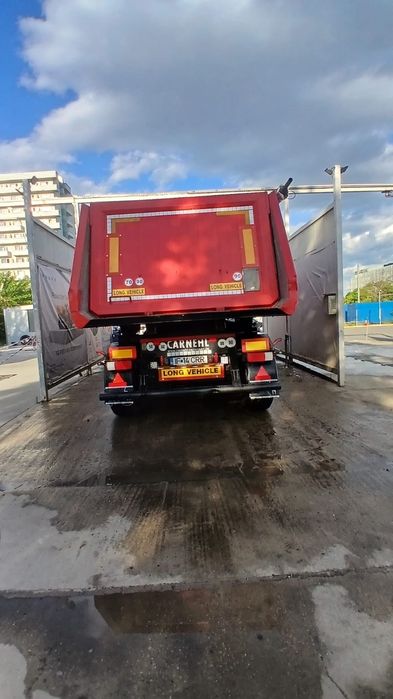 Vand autobasculanta ansamblu
