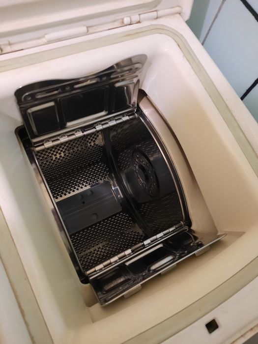 Стиральная машина Bosch.