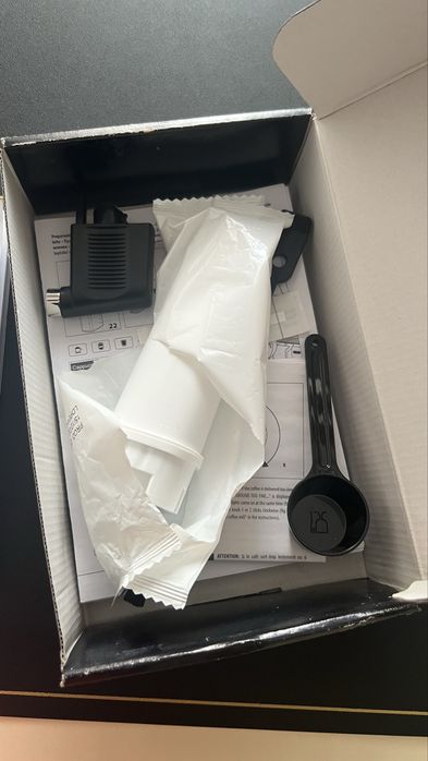 Кофемашинка Delonghi