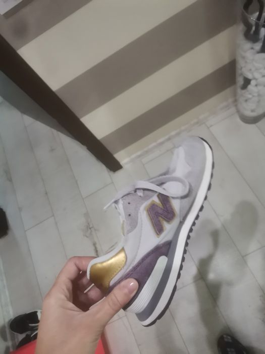 New balance Детски оригинални маратонки размер 34, 5