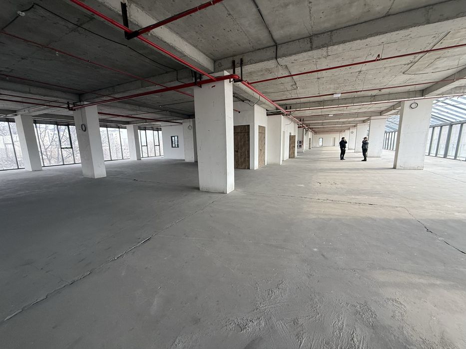 Сдается помещения 1500м2 в А бизнес центре, Алайский рынок. SH83