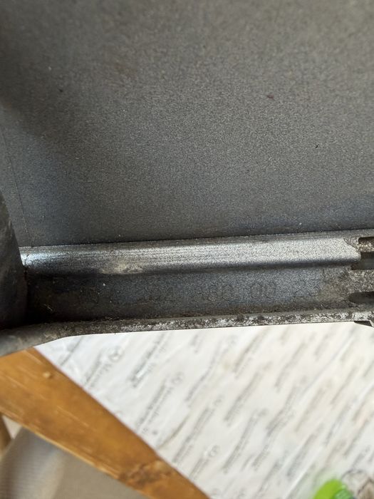 Декоративна решетка Mercedes C class W204 AMG