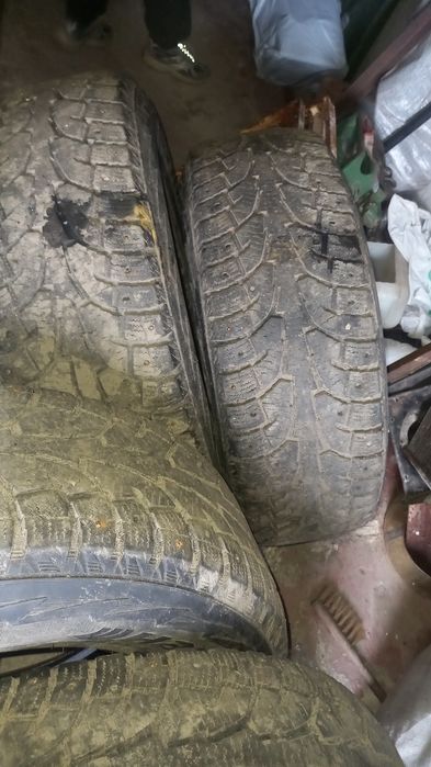 Прода 4 шины на внедорожник