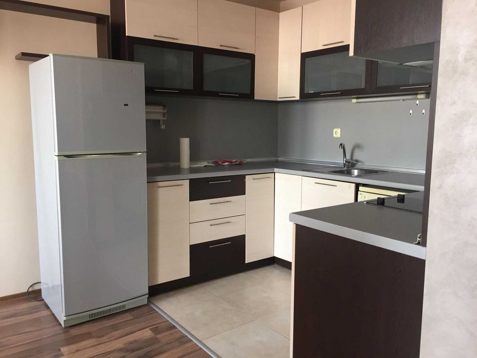 Дава се под наем Двустаен апартамент в Пловдив, Южен - 60 кв.м за 285.6 € - Снимка #3