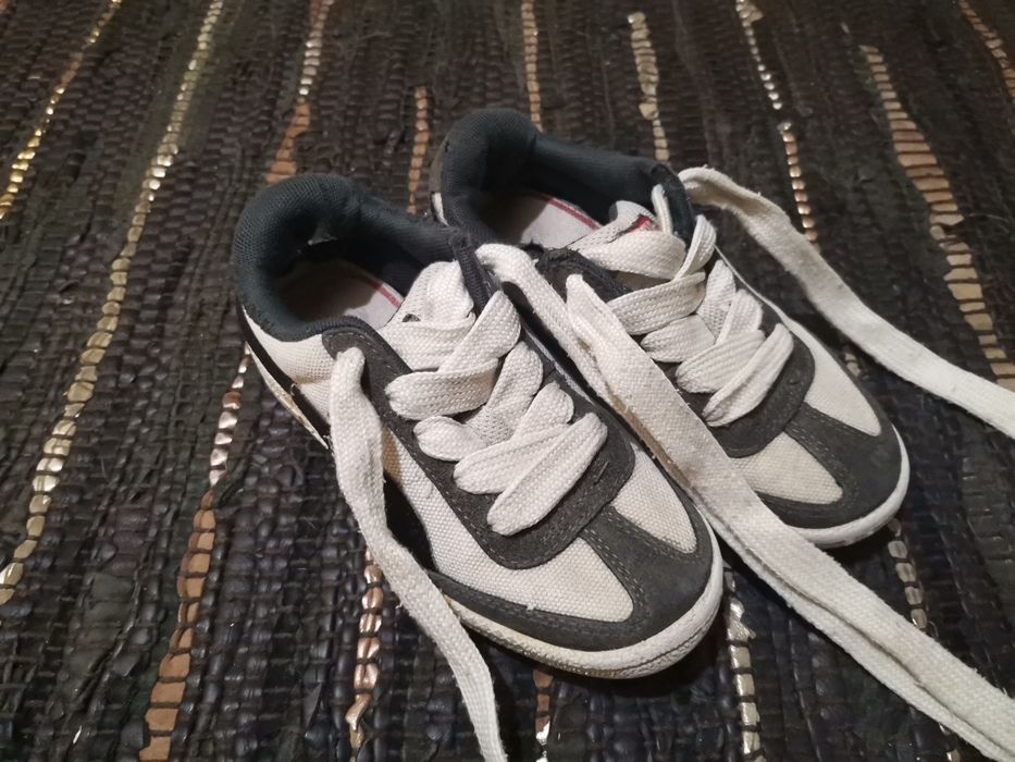 детски маратонки Puma + подарък