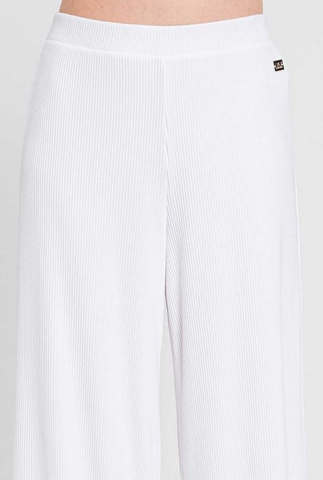 Дамски комплекти