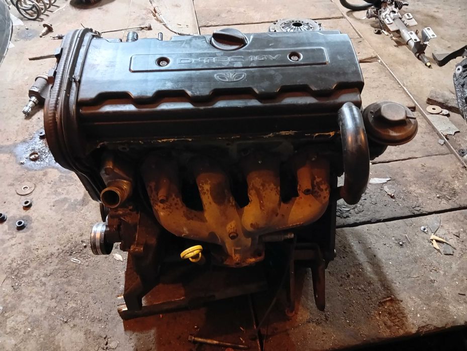 Двигатель Daewoo Leganza C18SED
