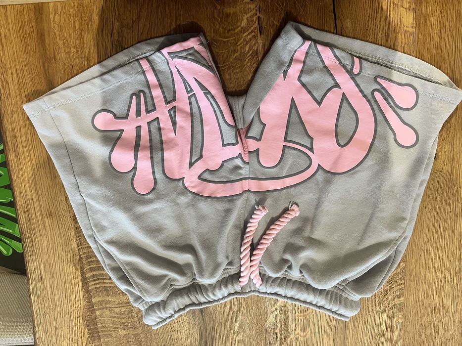 Розов syna world set