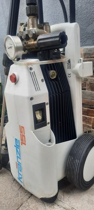 Водоструйка Машинъ за Отпушвате на Канали Kranzle175T180bar4kw380V Най Висок Клас