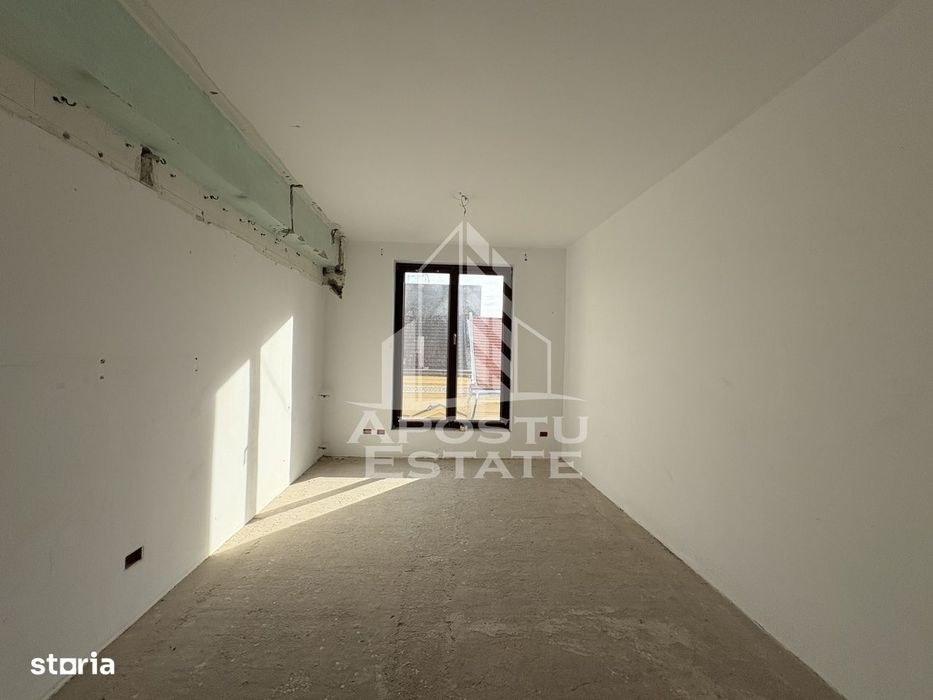 Vedere superbă spre Parcul Botanic, apartament 3 camere, Piața Unirii