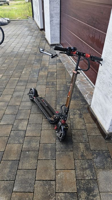 Trotineta QuickVolt9 defect