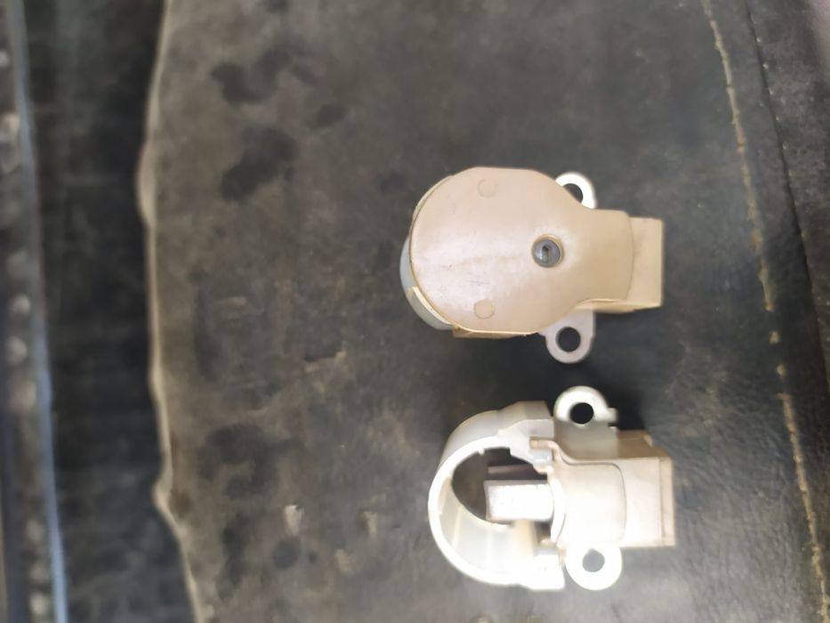 Щетки генератора на тойота