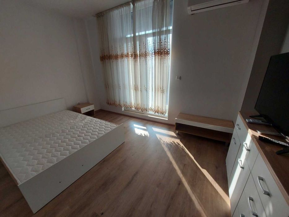 Продаваме 1-стаен Апартамент В Надежда 2