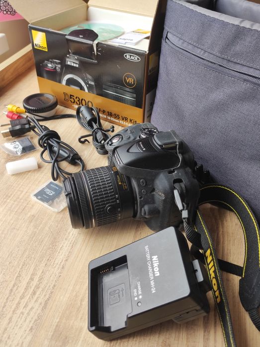 NIKON D5300 - Фотоапарат
