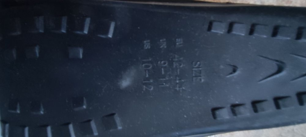 Продам ласты б/у размер 42-44