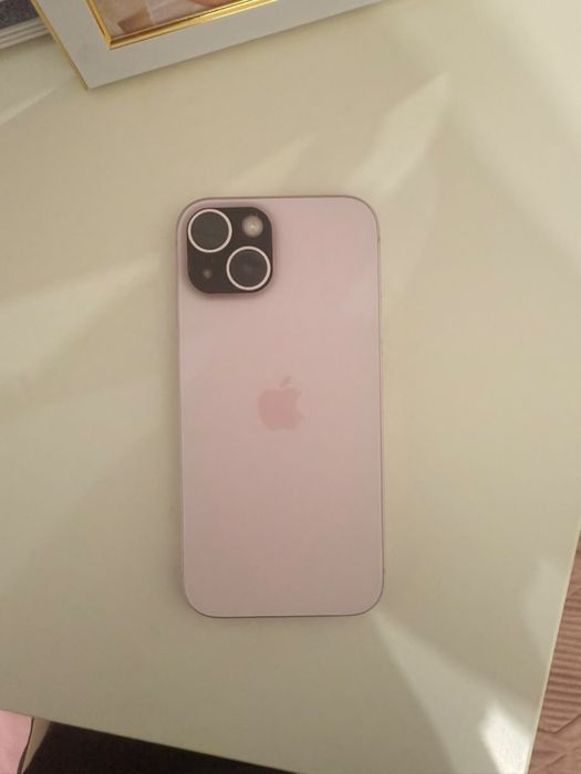 Iphone 15 128GB.