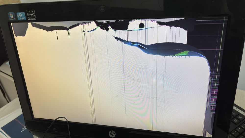 Моноблок hp с дефектом экрана