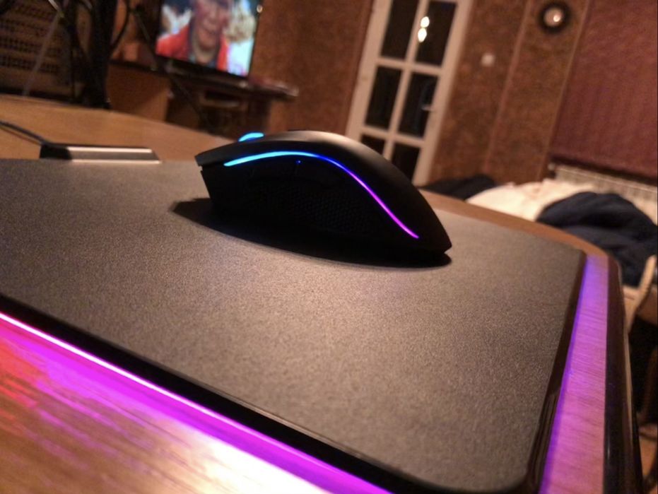 Razer Firefly RGB