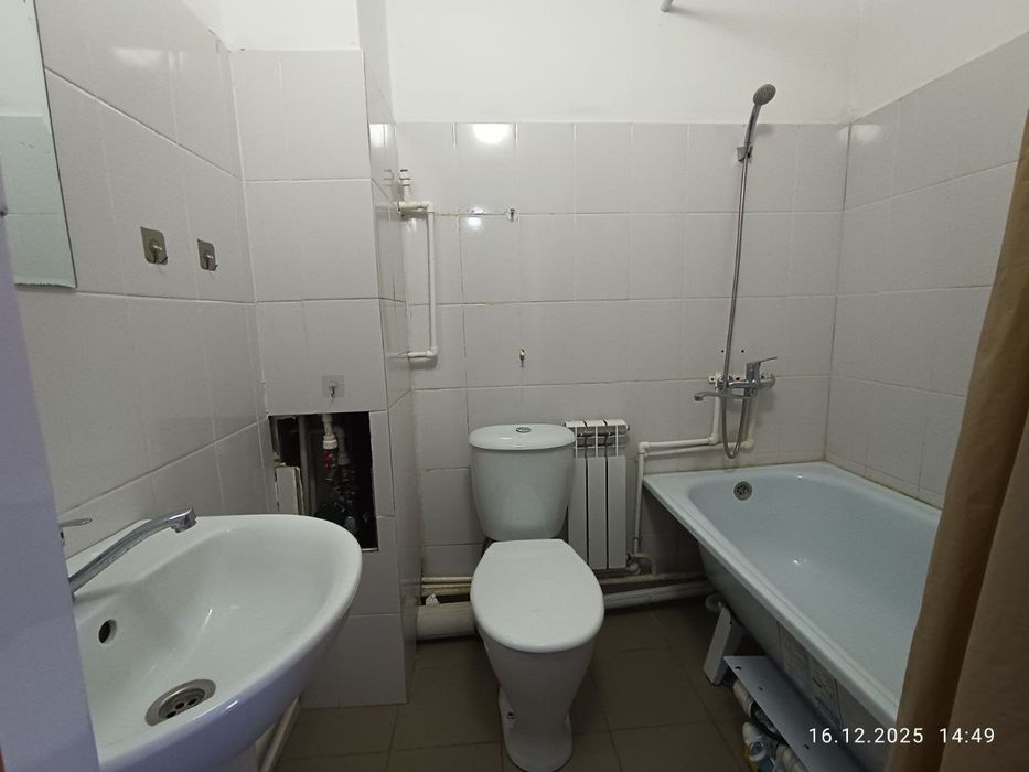 Продам трёхкомнатную квартиру