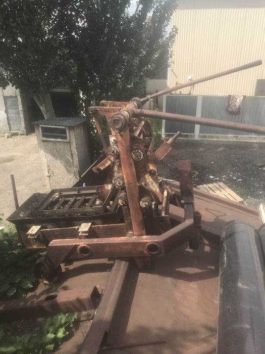 Пескоблочый  станок заводской б/у