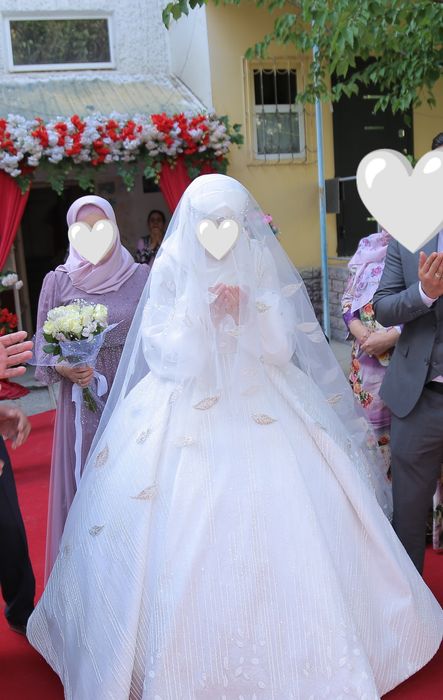 Kelin koylak sotiladi .свадебные платя