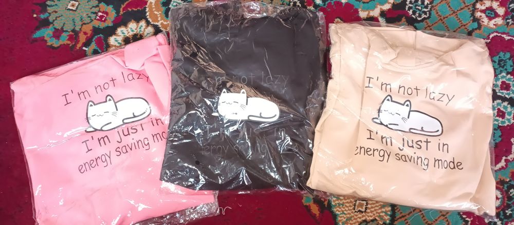 Худи с капюшоном. Скидка.