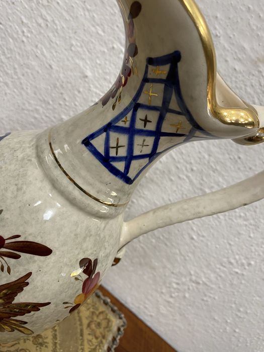 Голяма италианска кана от порцелан -ваза