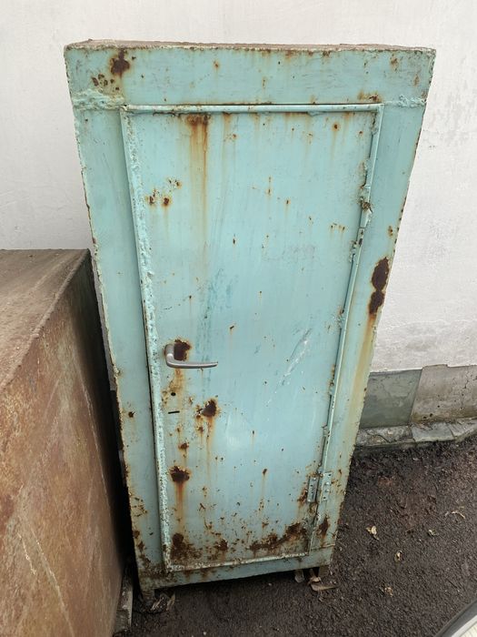 Сейф высота 155см