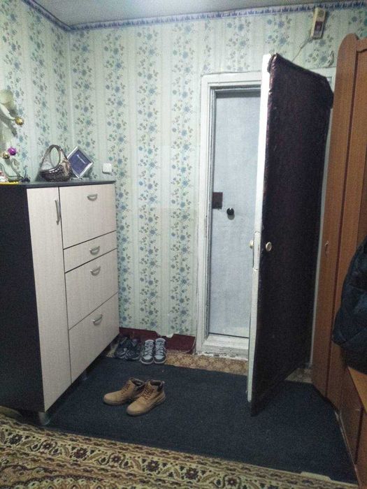 Продам 5-комн квартиру КСК