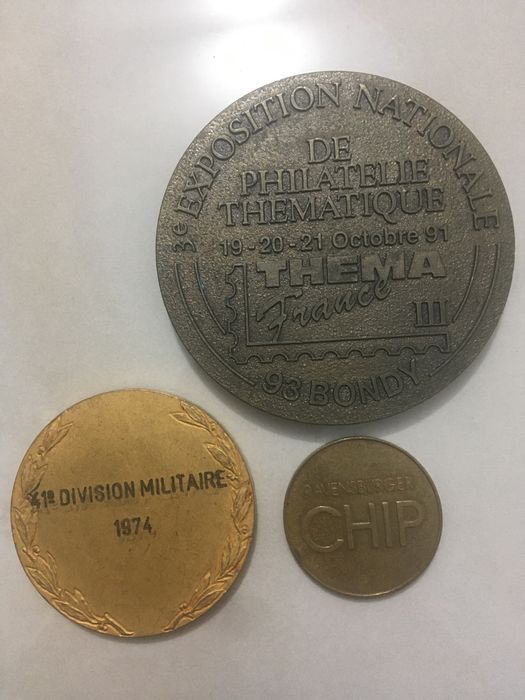 Lot medale din '91 si '74