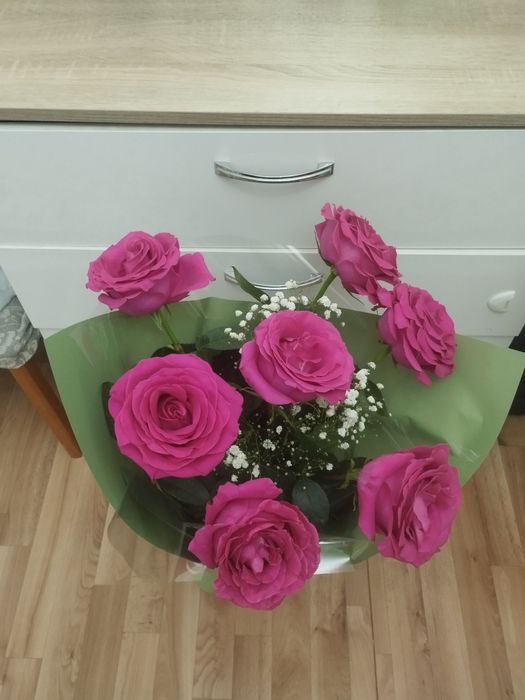 Цветы Розы 1 метровые .