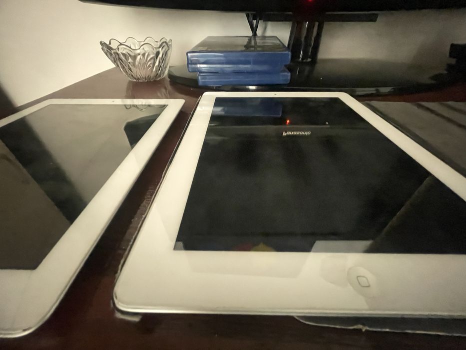 Таблет Ipad 60гб  и втори подарък за части