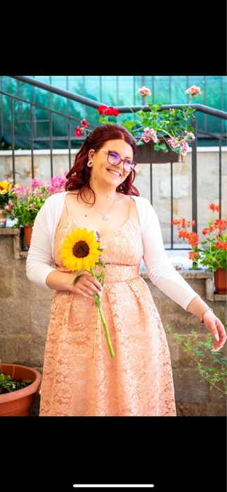 Коктейлна рокля