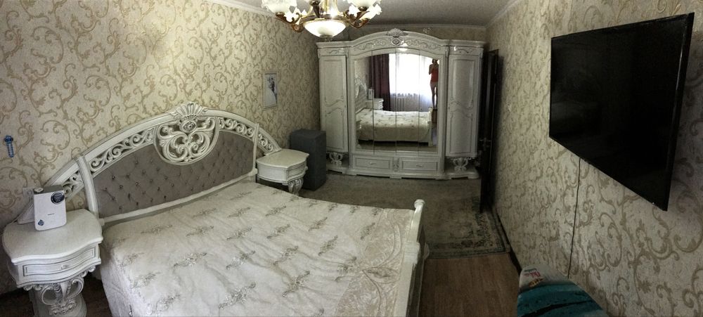 Спальный гарнитур