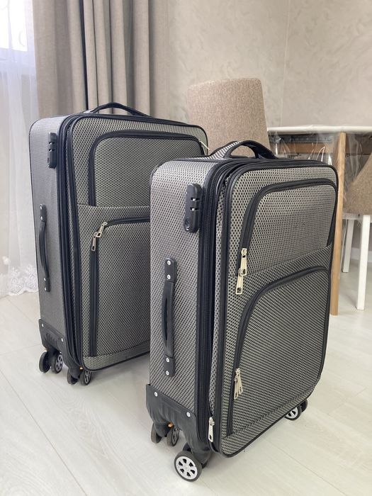 Продам дорожный чемодан