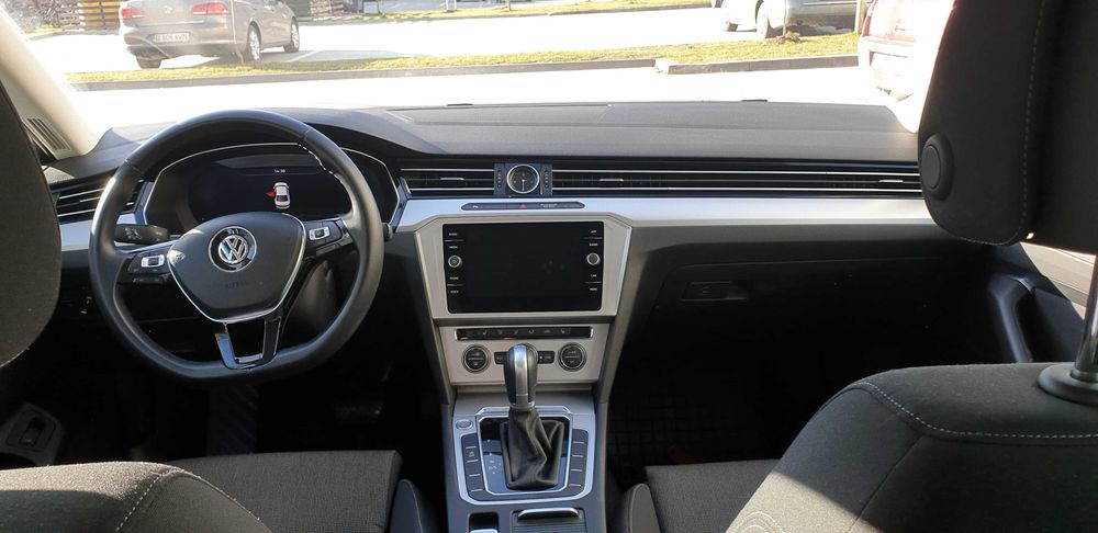 VW Passat 1.5 TSI DSG R-Line Executive