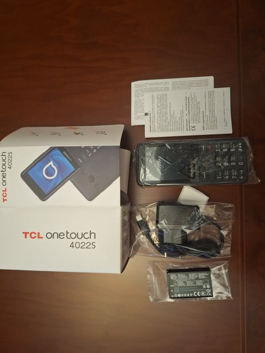 Нов неразпечатан GSM  TSL с копчета.