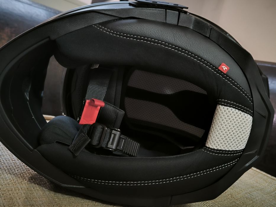 Каска Nexx Y.100R