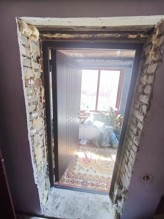 Продам дверь 90х200