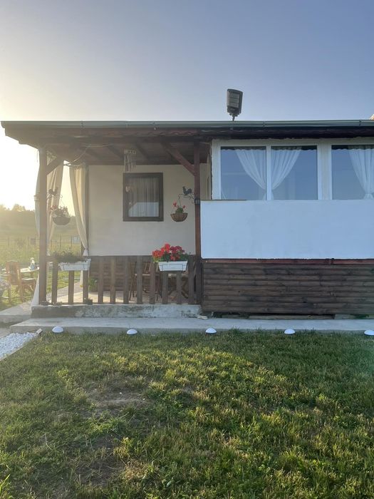 Къща за гости на брега на язовир Батак .Тишината от която имате нужда