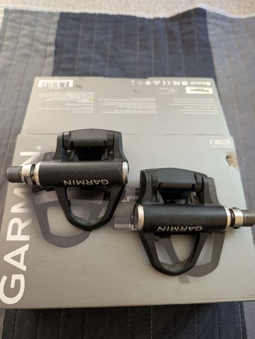 Vând power meter Garmin Vector 3 dual