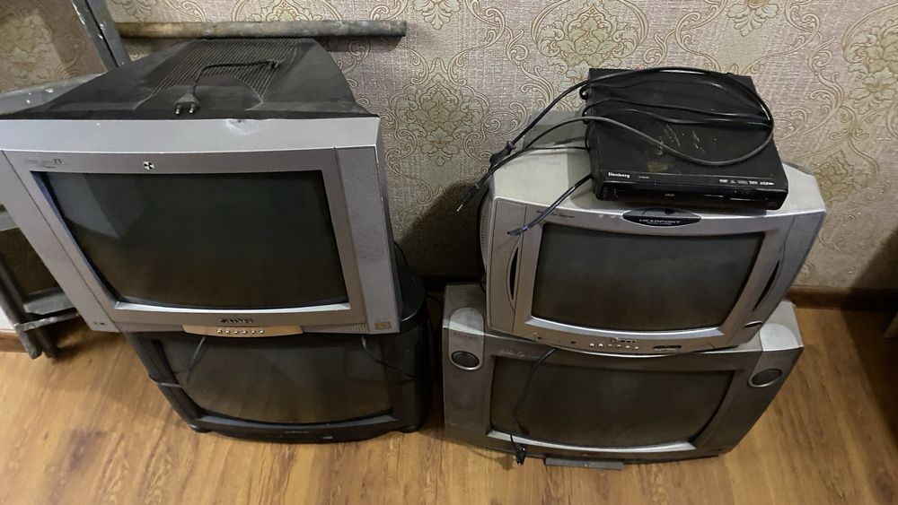 Продам телевизор