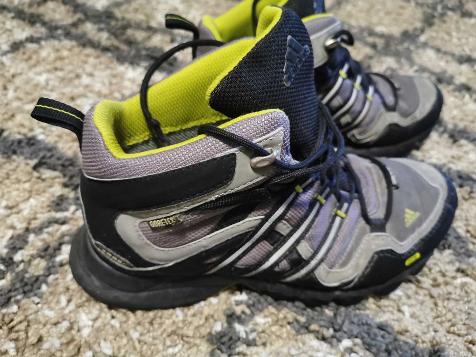 Adidas Terrex GORE-TEX  дамски маратонки номер 36