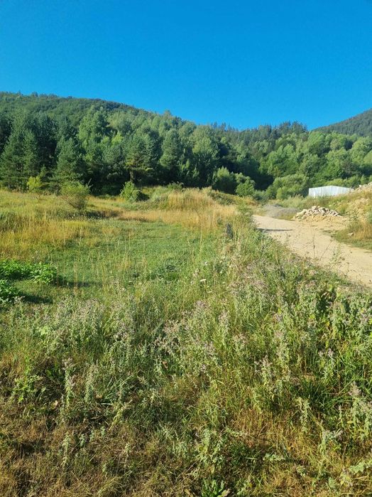 Парцел в промишлена зона