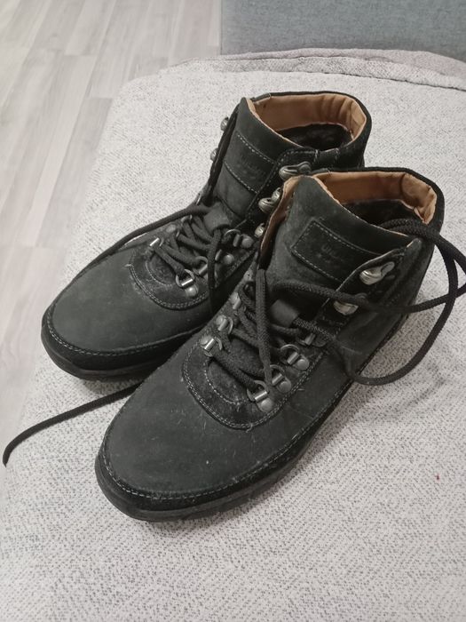 Кроссовки зимние