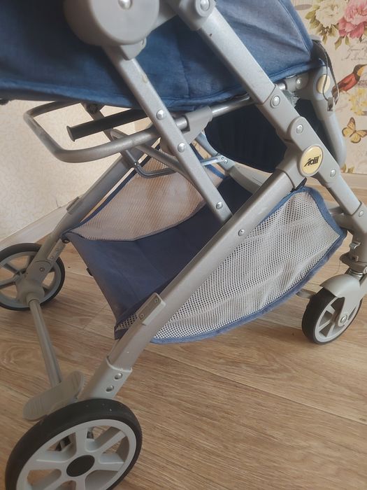 Продам коляску бу