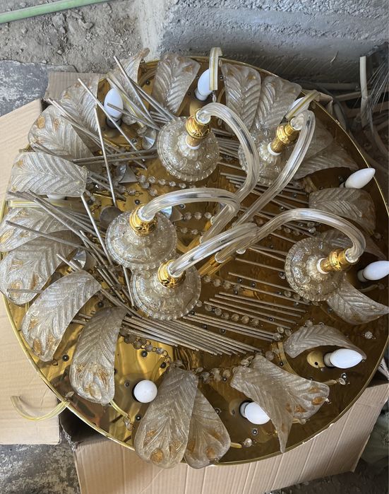 Люстра для дома в хорошем состоянии