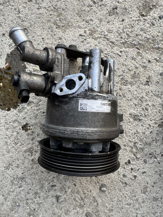 Pompa servo Bmw f01 f02 f06 f07 f10 f11 f12 f13