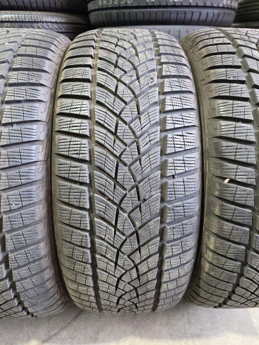 245/45/20 Goodyear 4бр