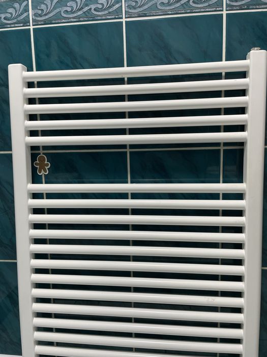 Calorifer baie cu port prosop”Radex”